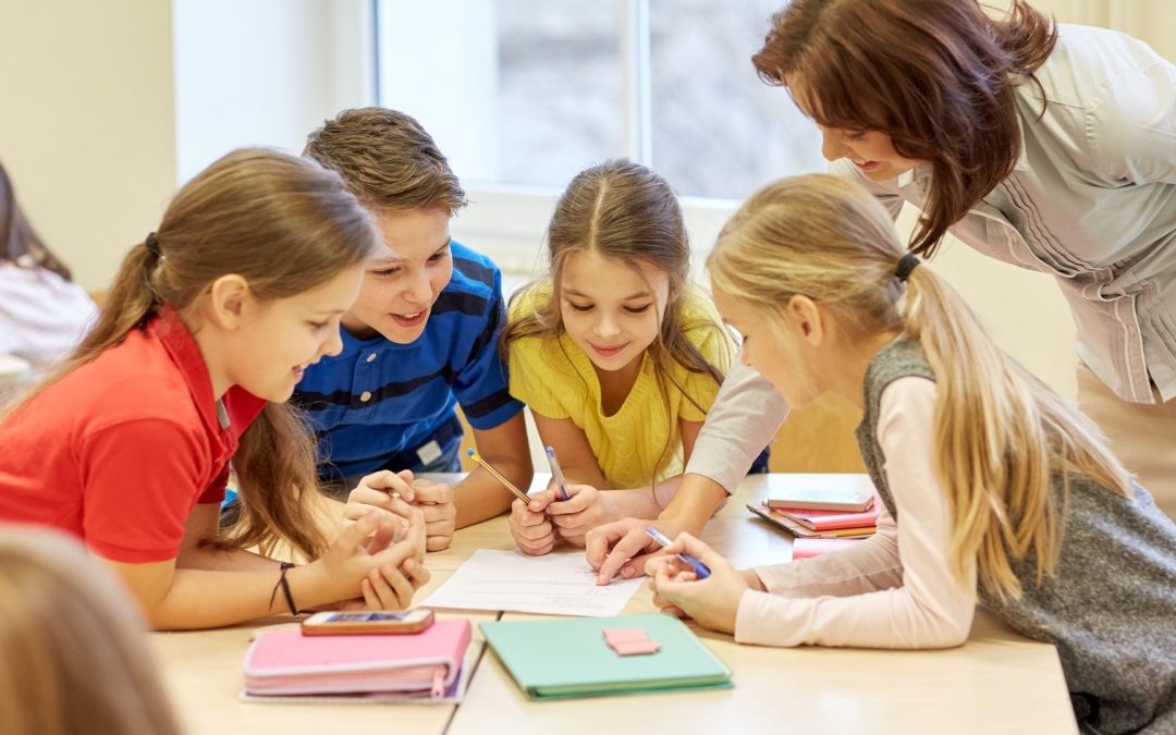 Un prof de CM2 peut-il révolutionner l’école primaire avec une simple feuille blanche ?